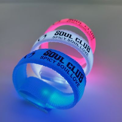 255.16*20 мм Custom Printing LED Wrist Band для вечеринок и мероприятий, светящихся в темноте
