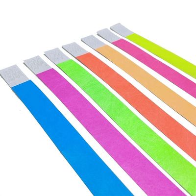 250*25mm/250*19mm Custom Printed Logo Эко-бумажные браслеты в многоцветных формах для фестиваля