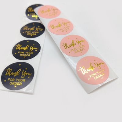 1 дюймовый водонепроницаемый Kraft Paper Roll Gold Logo Label Stickers для индивидуального заказа