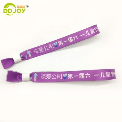 Художественная работа Custom Logo Sublimation Short Lanyard Woven одноразовый браслет для фестиваля