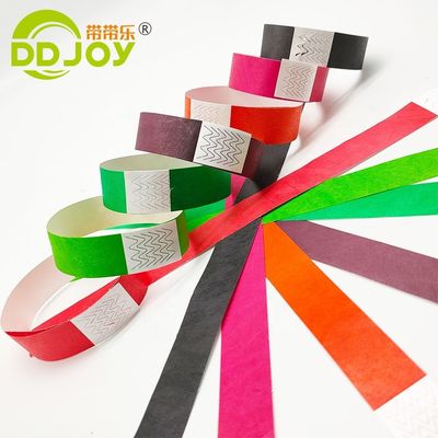 100 шт. Числить 3/4 дюймовый браслет Tyvek для удобного доступа и безопасности событий