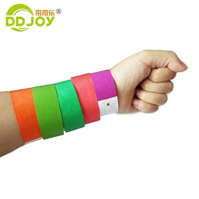 1 дюймовые красные бумажные браслеты Tyvek Custom Design для мероприятий 250*25мм/250*19мм